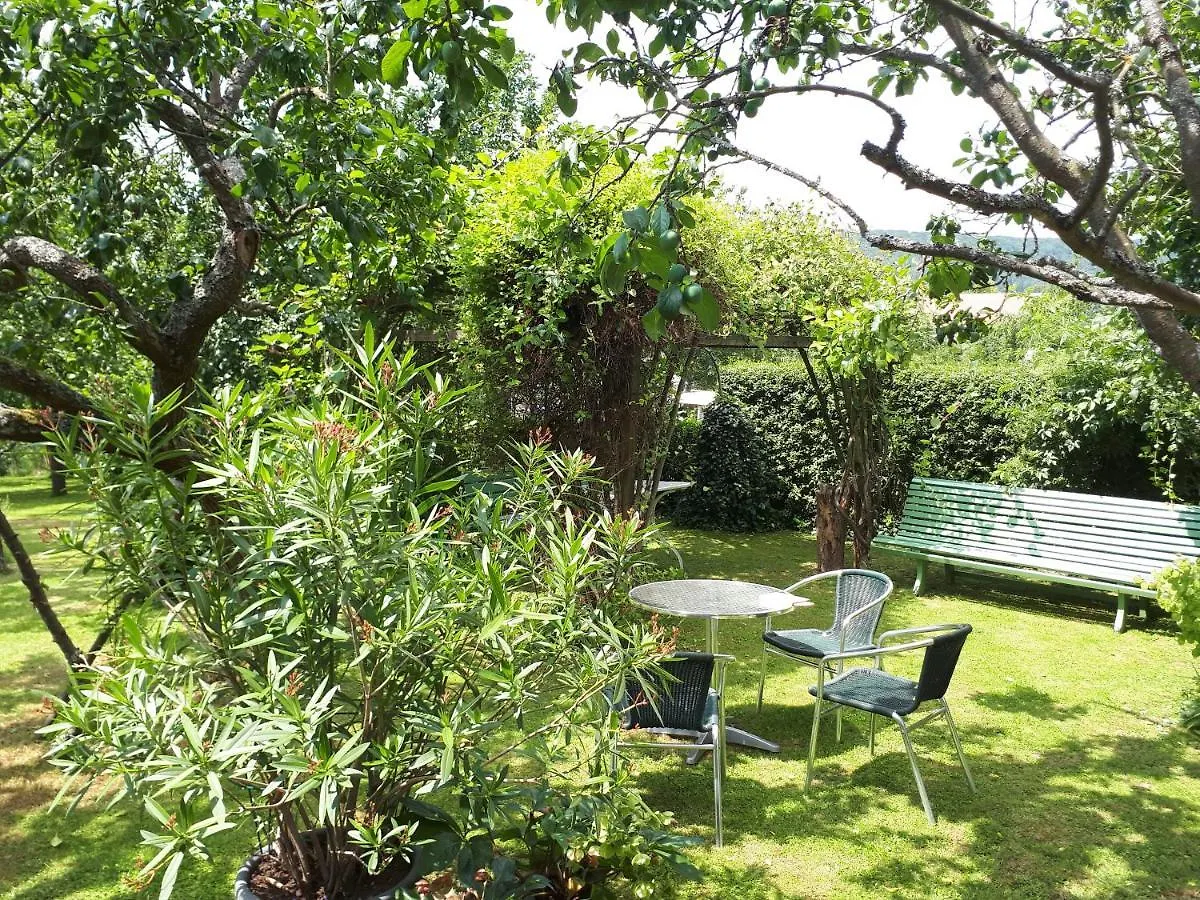 Ferienwohnung Am Obstgarten Bad Bocklet 0*,  Germany